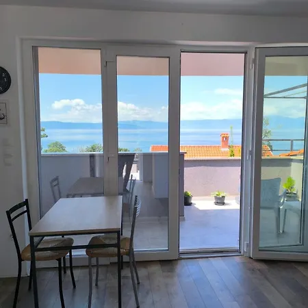 Апартаменты Maja *